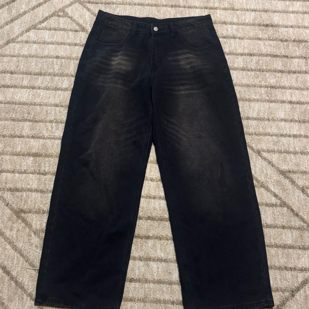Black Wide-Leg Jeans